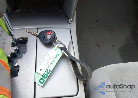 2009 Toyota Camry Le from USA, damaged, VIN 4T1BE46K99U819410